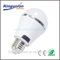 Preço competitivo 3 Garantia 5W LED Blub Light E27 / E26